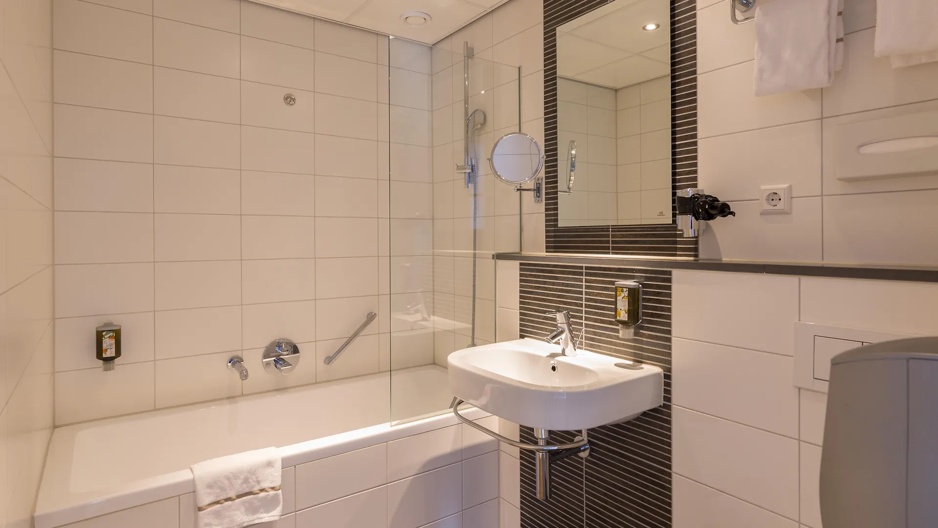 Hotel Amsterdam De Roode Leeuw