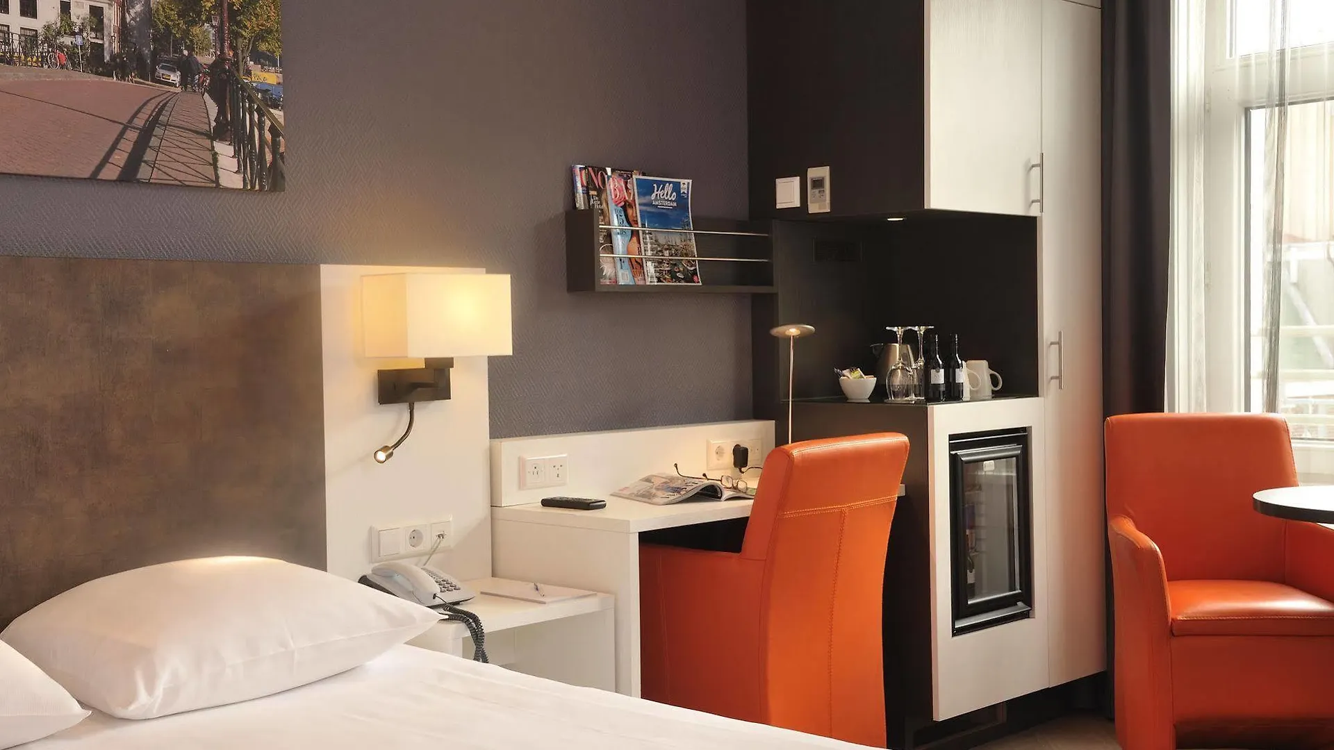 ****  Hotel Amsterdam De Roode Leeuw Holandia